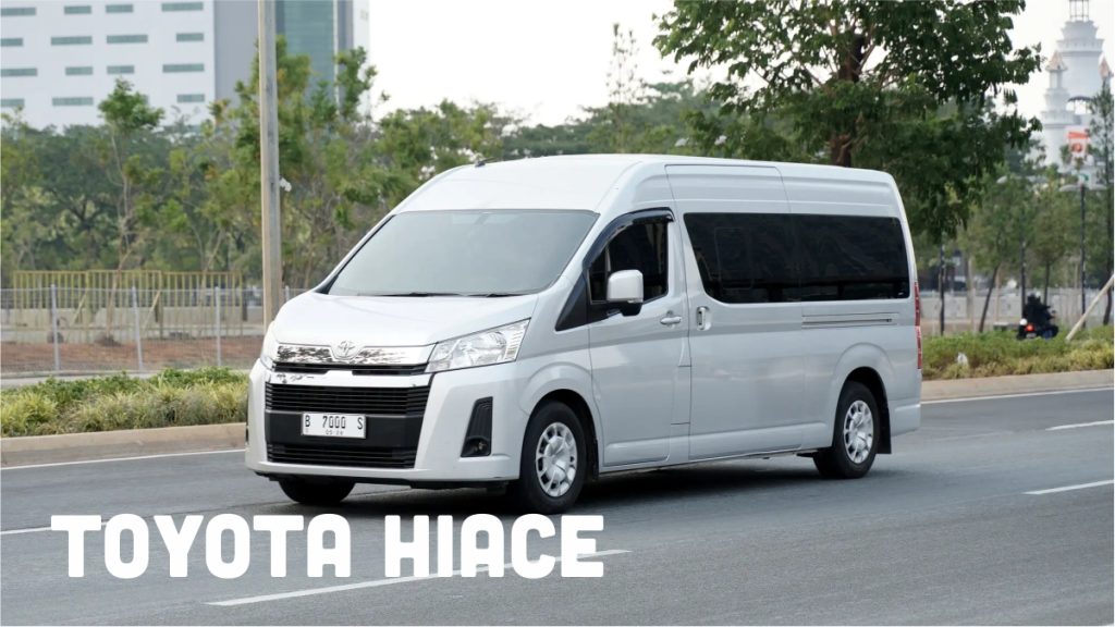 Jenis Mobil yang Cocok Digunakan untuk Travel 2 Toyota Hiace untuk perjalanan traveling